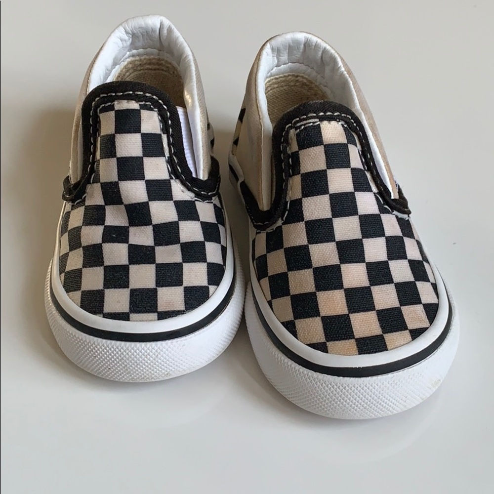 4C Checkered Vans